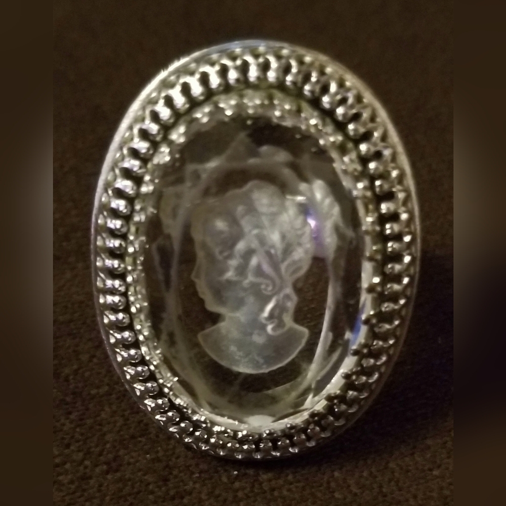 Vintage Silver Intaglio Glass Cameo Ring - Size 8 - EUC - Picture 3 of 7
